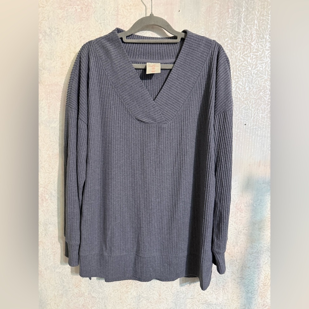 Freely Cozy V-Neck Oversized, Soft,Ribbed Sweater in Gray, Office, Casual, Sz M